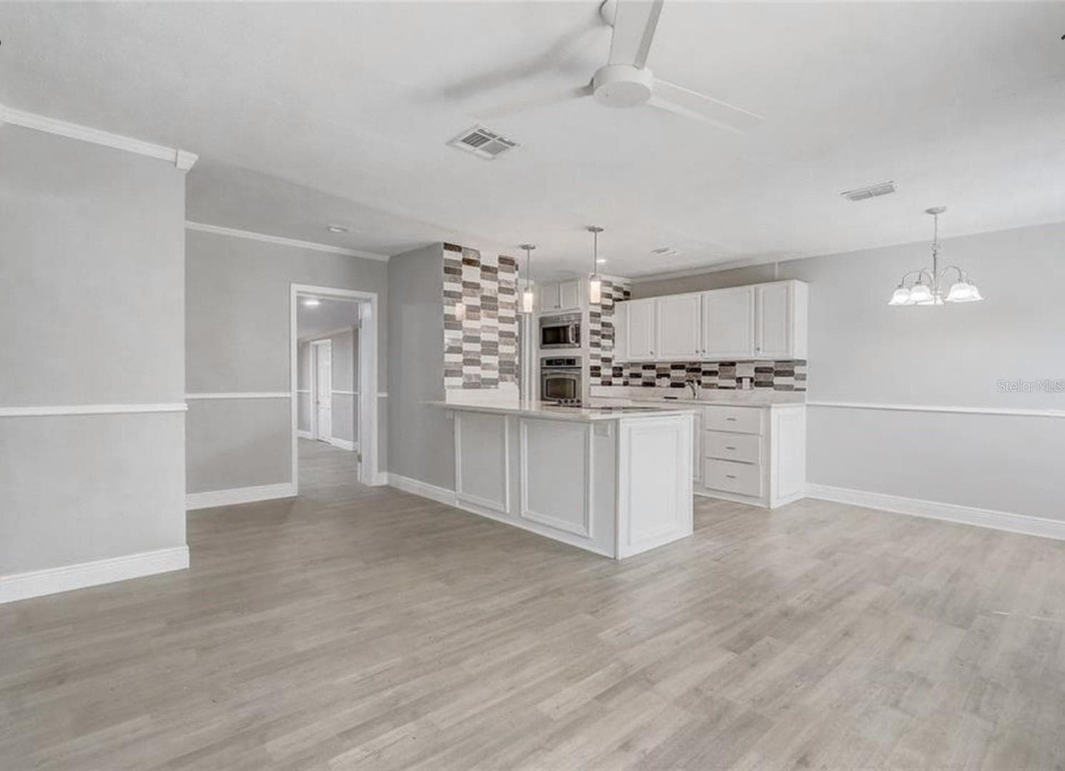 Single Family Residence at 1129 NE 12TH ST, OCALA, photo 13 of 34