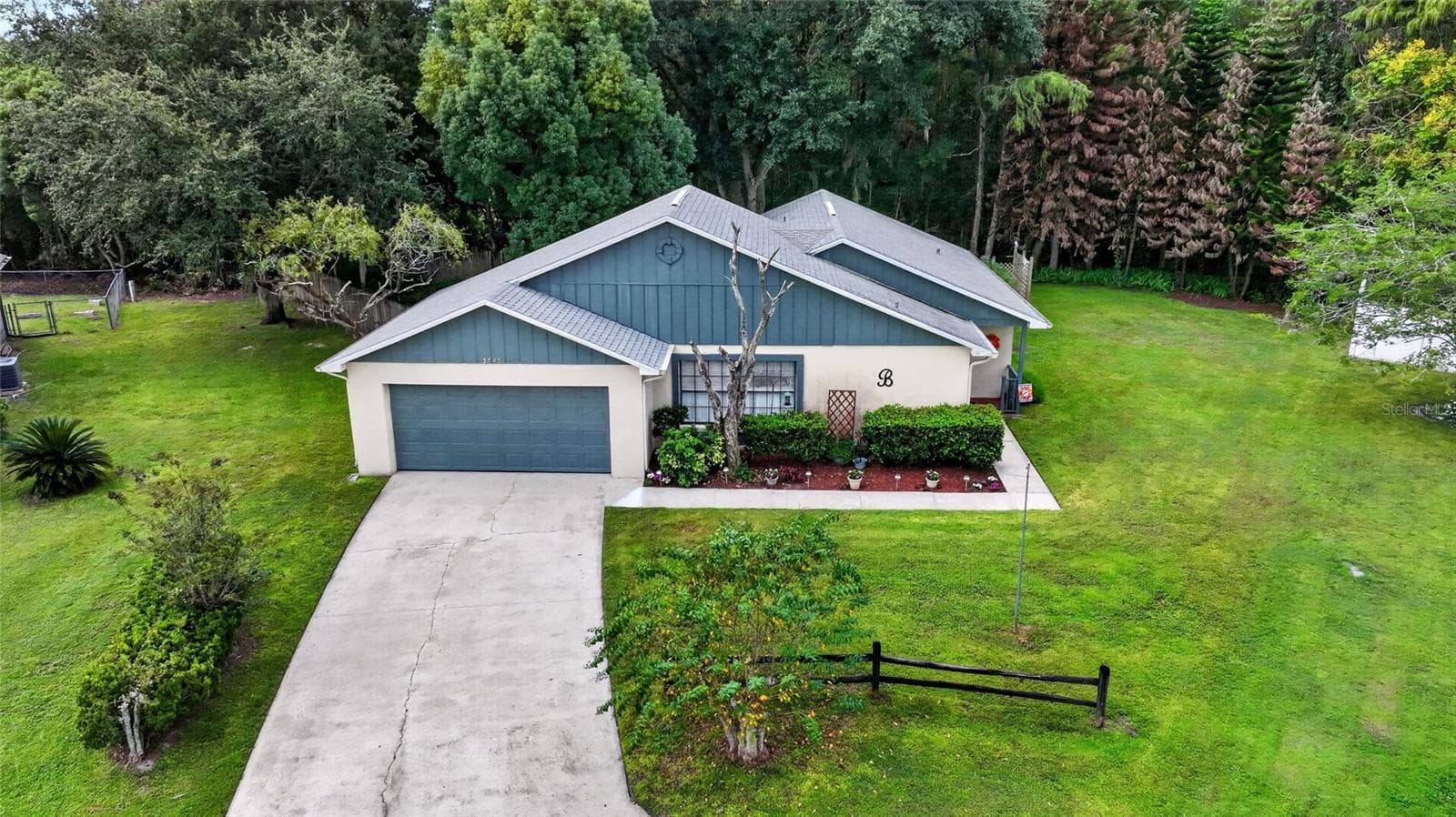 Single Family Residence at 3545 BRISTLECONE CT, KISSIMMEE, photo 2 of 31