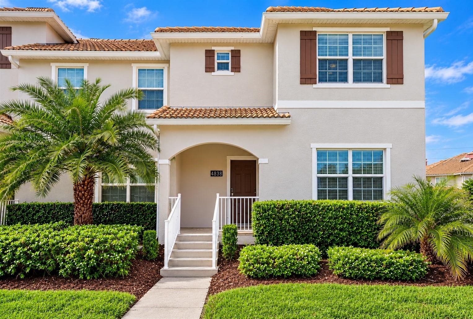 4838 LOVE STOREY LN