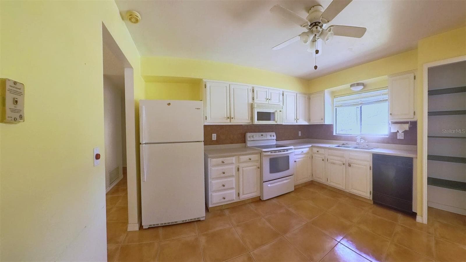 Kitchen - 108 TIPPERARY DR, LAKE MARY