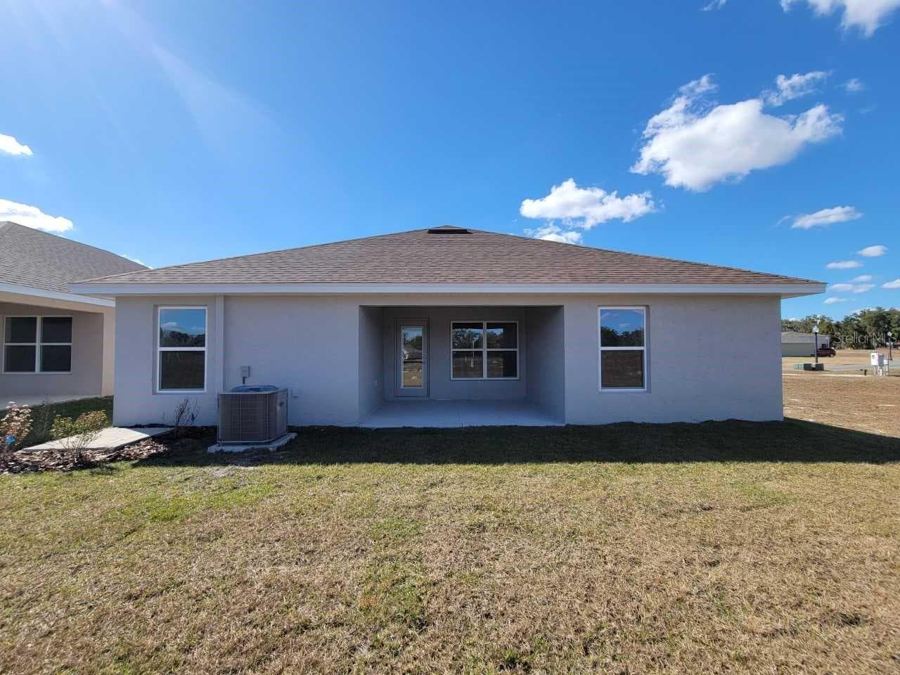 Picture of similar home for illustrative purposes only. Colors and features will vary! - 4416 SW 92ND PLACE RD, OCALA