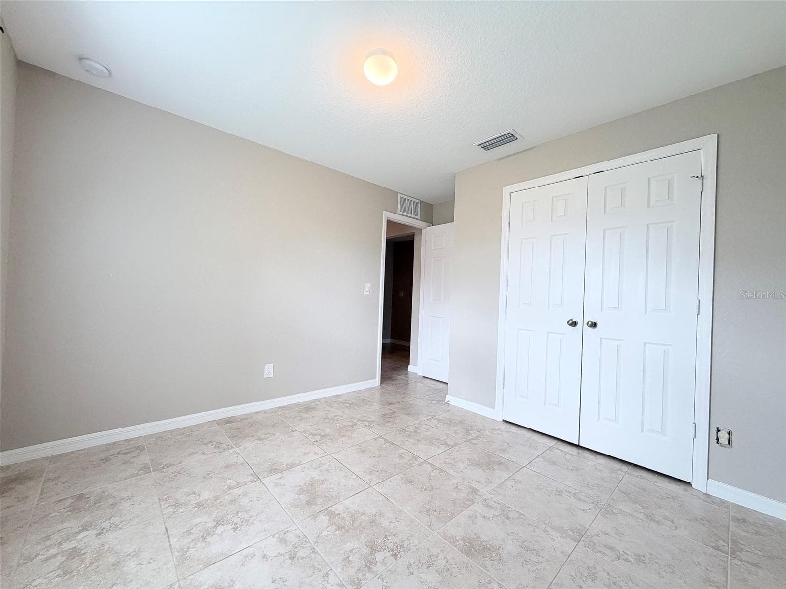 Single Family Residence at 1546 GLENAN RD, NORTH PORT, photo 15 of 17