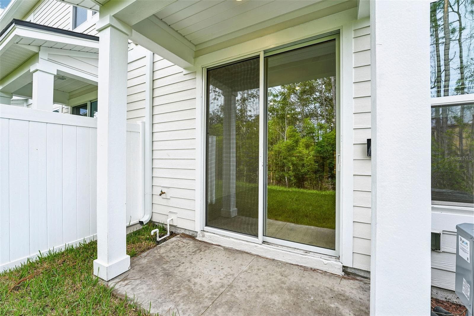 Townhouse at ELLIS COVE, JACKSONVILLE, photo 26 of 29