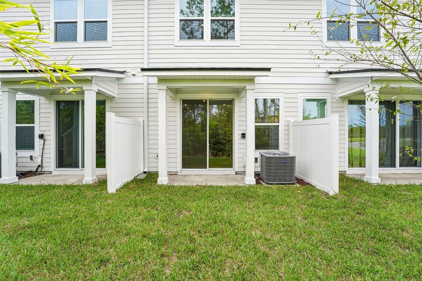 Townhouse at ELLIS COVE, JACKSONVILLE, photo 28 of 29