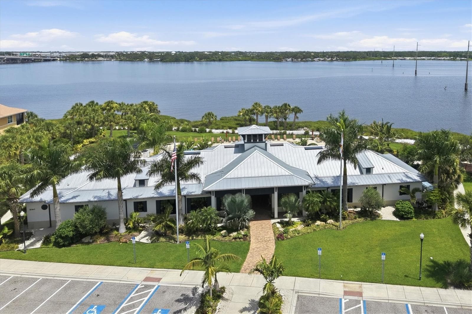 Condominium at 1020 TIDEWATER SHORES LOOP #104, BRADENTON, photo 32 of 52