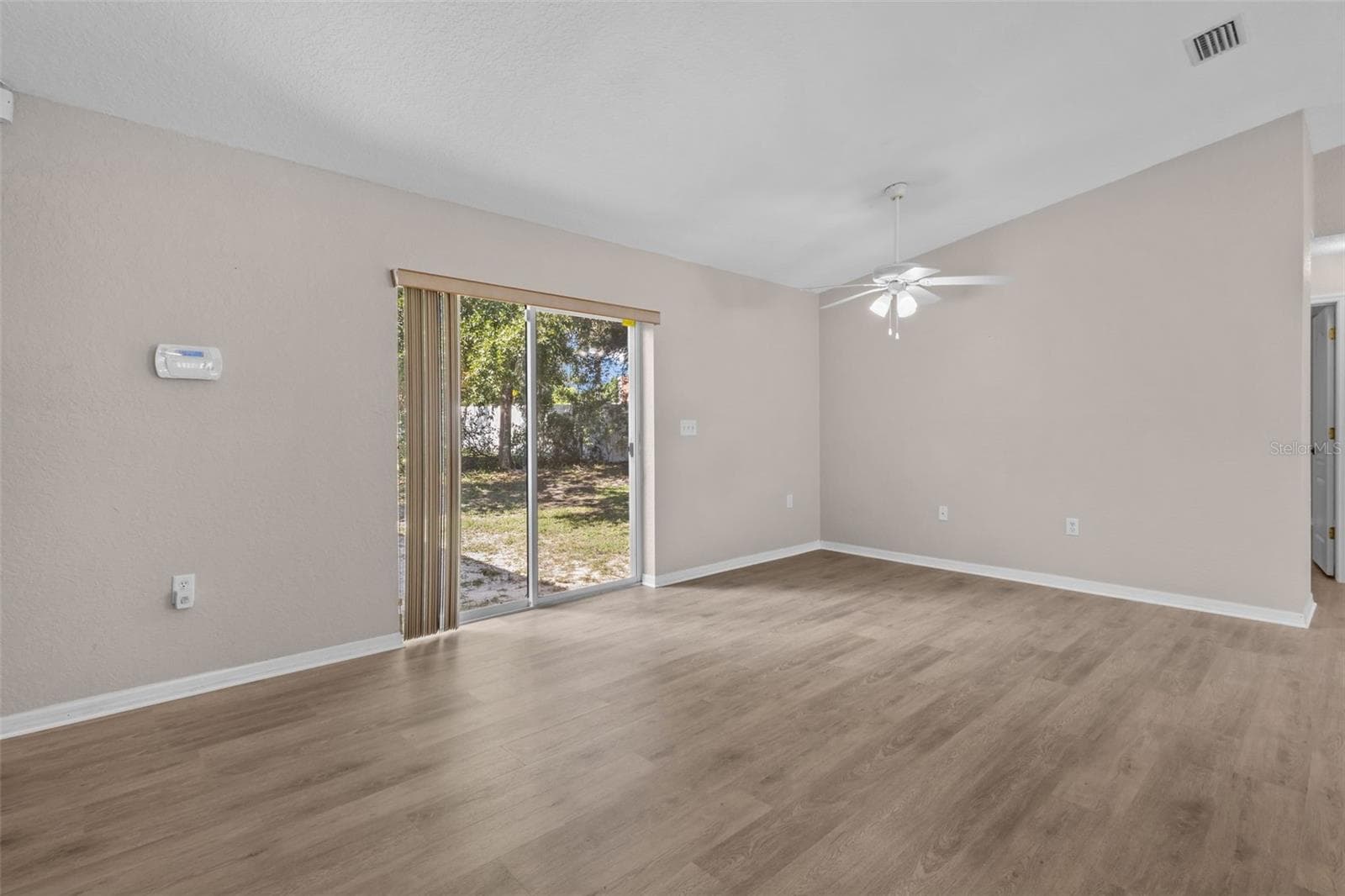 Living Room - 7399 TANAWANDA TRL, SPRING HILL