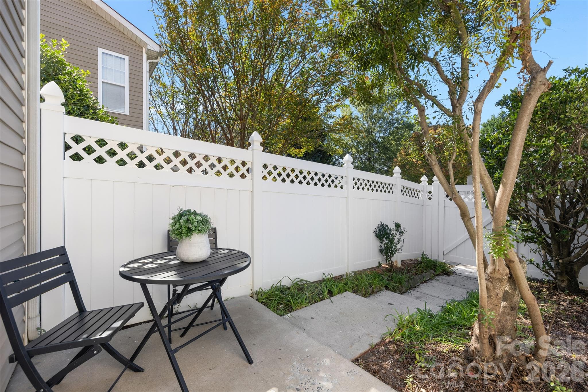 Townhouse at 5045 Prosperity Church Road, Charlotte, photo 28 of 35