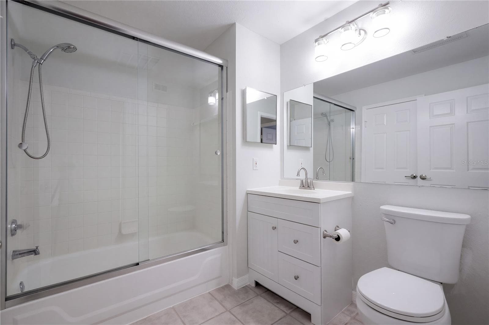 Condominium at 8825 LATREC AVE #6105, ORLANDO, photo 30 of 34