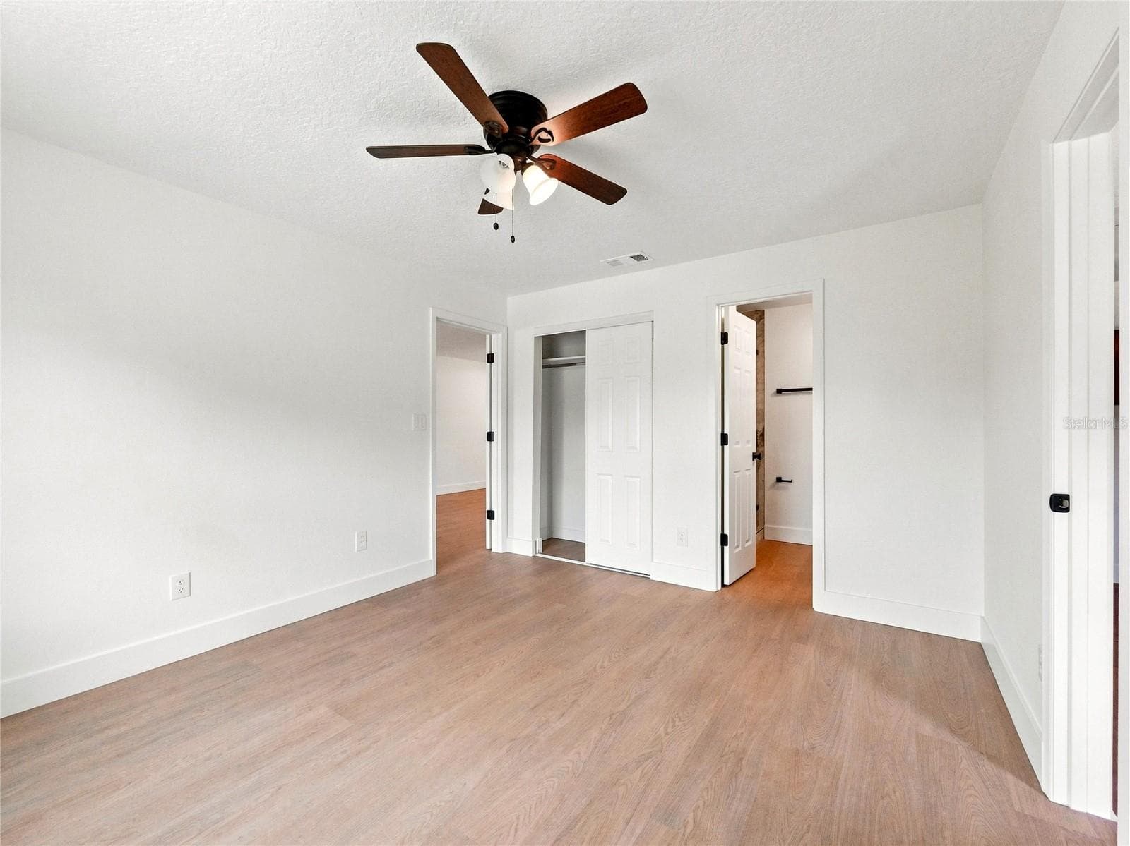 Single Family Residence at 135 IGUALA DR, KISSIMMEE, photo 19 of 35