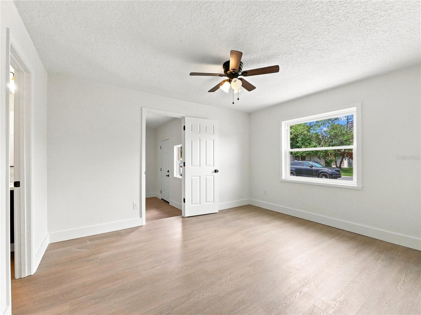 Single Family Residence at 135 IGUALA DR, KISSIMMEE, photo 23 of 35