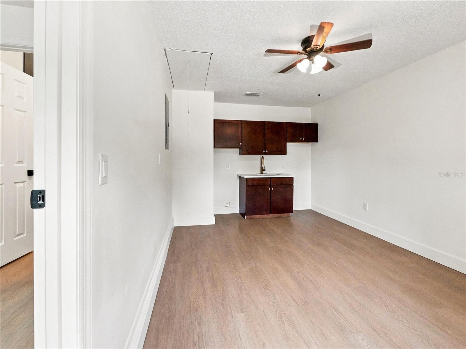 Single Family Residence at 135 IGUALA DR, KISSIMMEE, photo 32 of 35