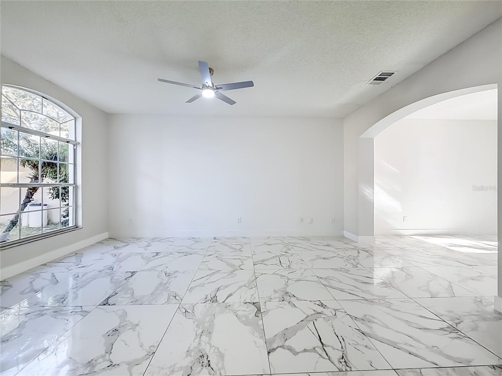 Living Room - 4574 AGUILA PL, ORLANDO