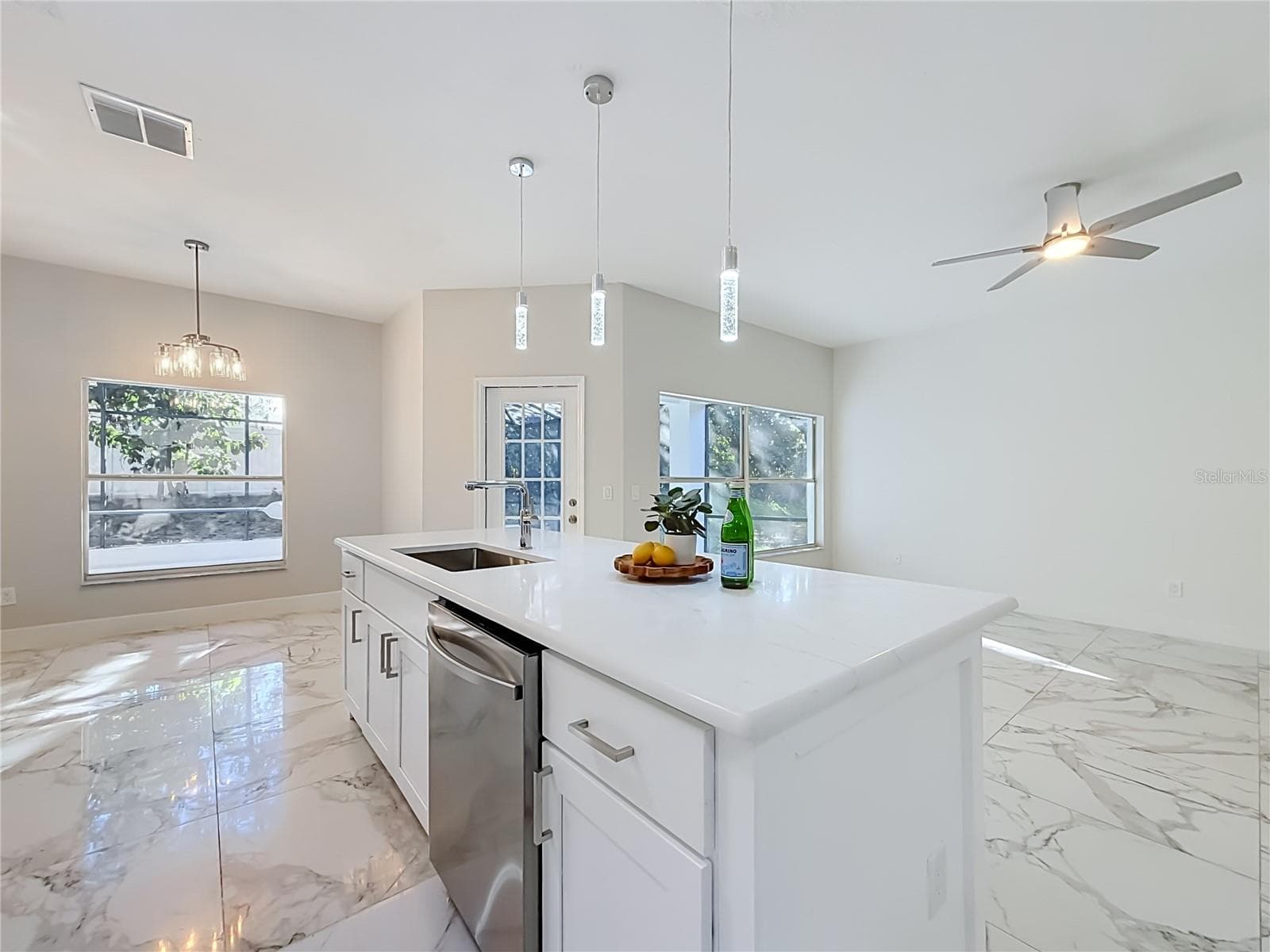 Single Family Residence at 4574 AGUILA PL, ORLANDO, photo 18 of 48