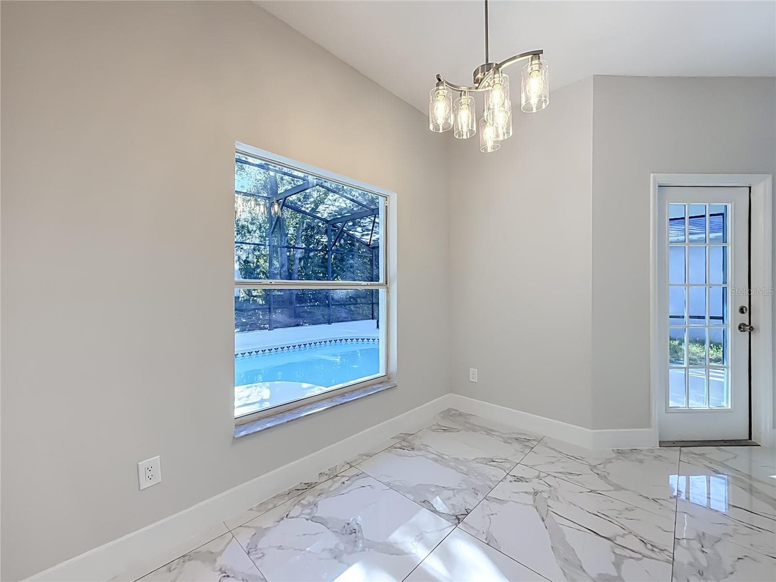 Breakfast Nook - 4574 AGUILA PL, ORLANDO