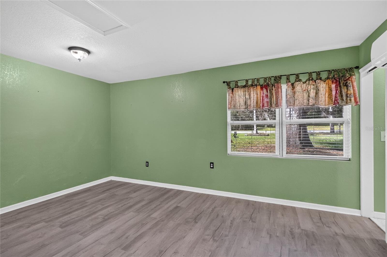 Single Family Residence at 11717 E SALMON DR, FLORAL CITY, photo 29 of 49
