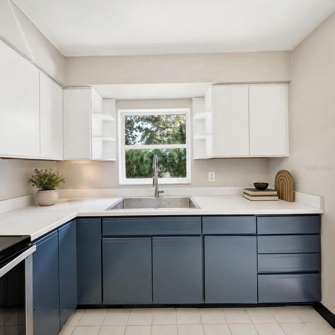 Single Family Residence at 111 E LAUREN CT, FERN PARK, photo 10 of 33