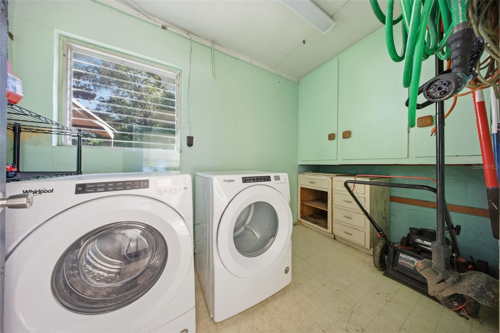 Laundry/Storage - 111 E LAUREN CT, FERN PARK