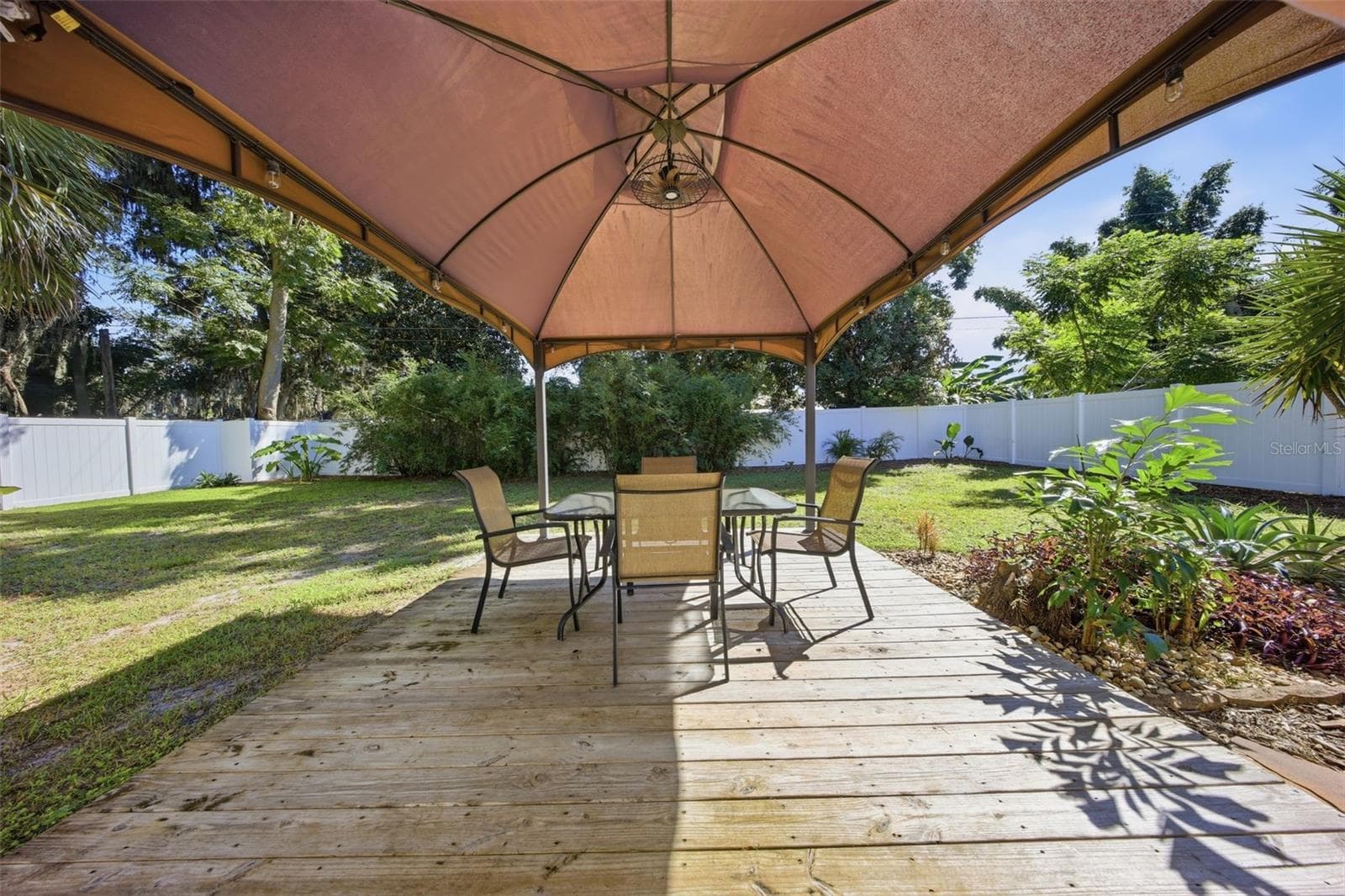 Patio/Deck - 111 E LAUREN CT, FERN PARK