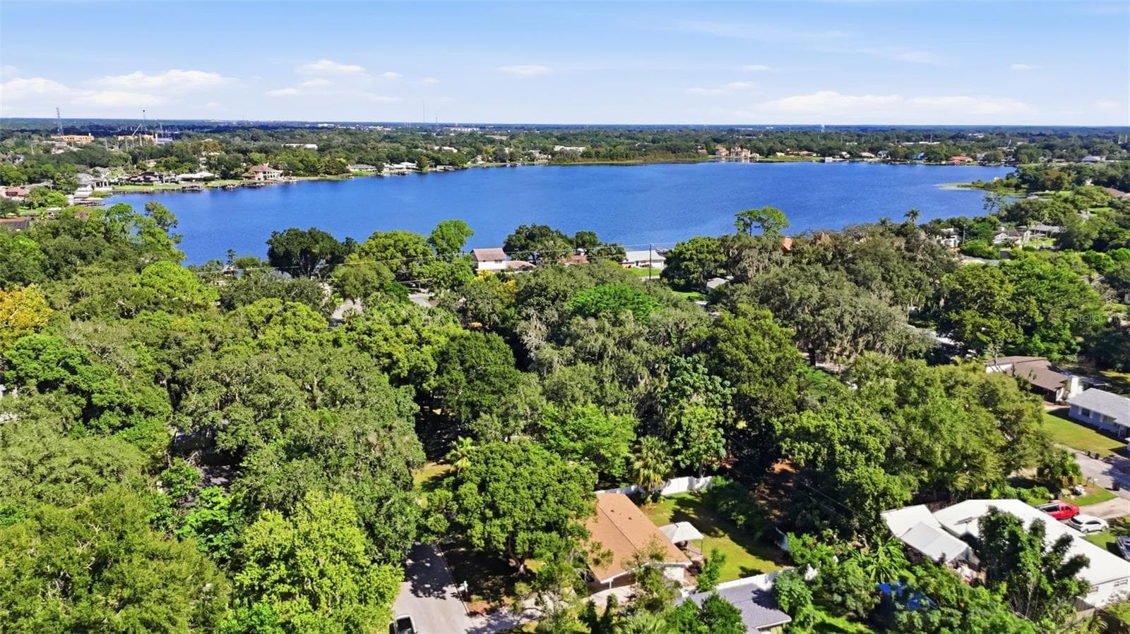 Lake access - 111 E LAUREN CT, FERN PARK