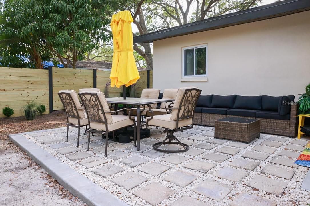 Newly Paved back porch - 405 MANOR BLVD, PALM HARBOR