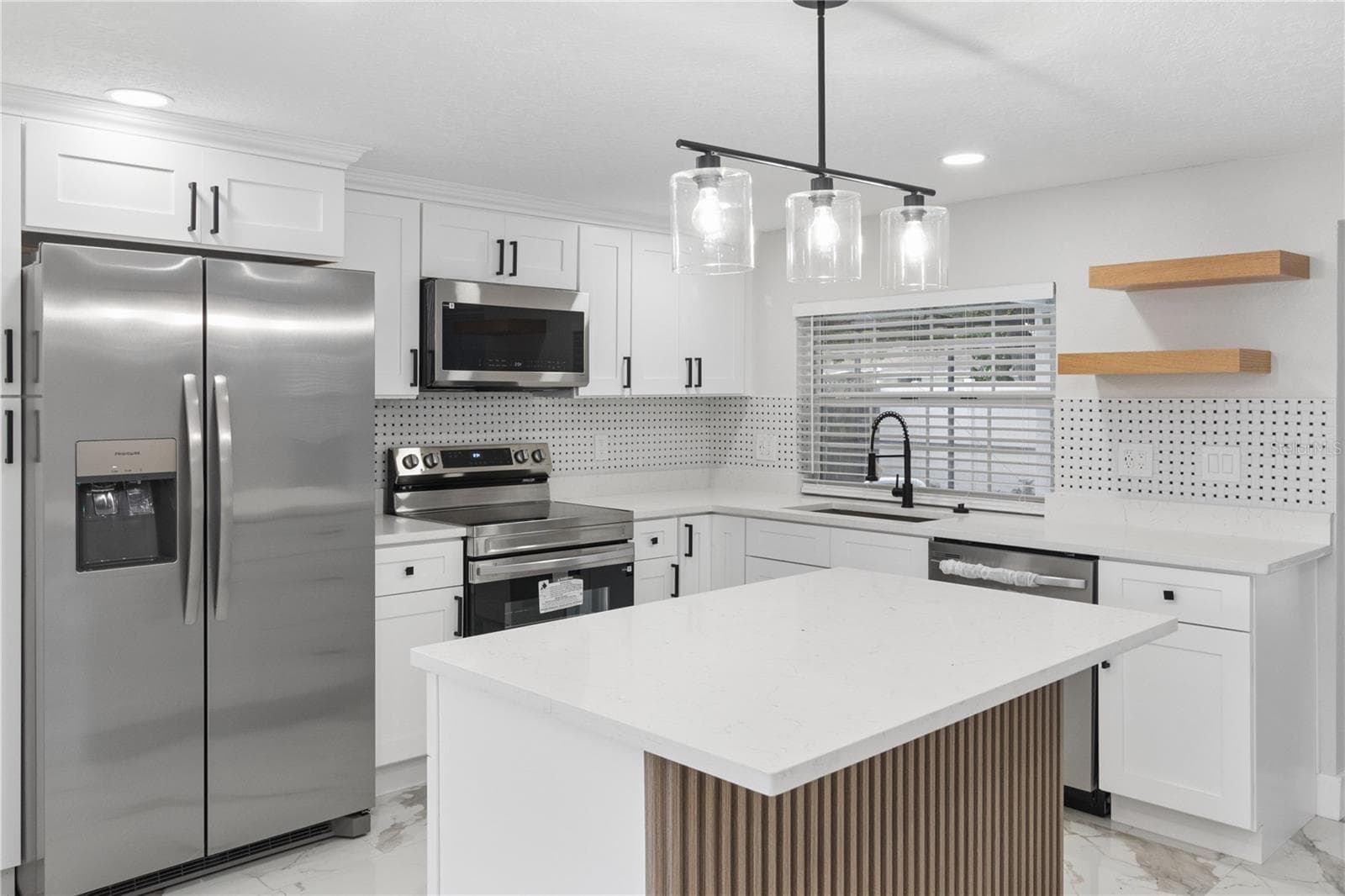 Single Family Residence at 8811 LIDO LN, PORT RICHEY, photo 13 of 31