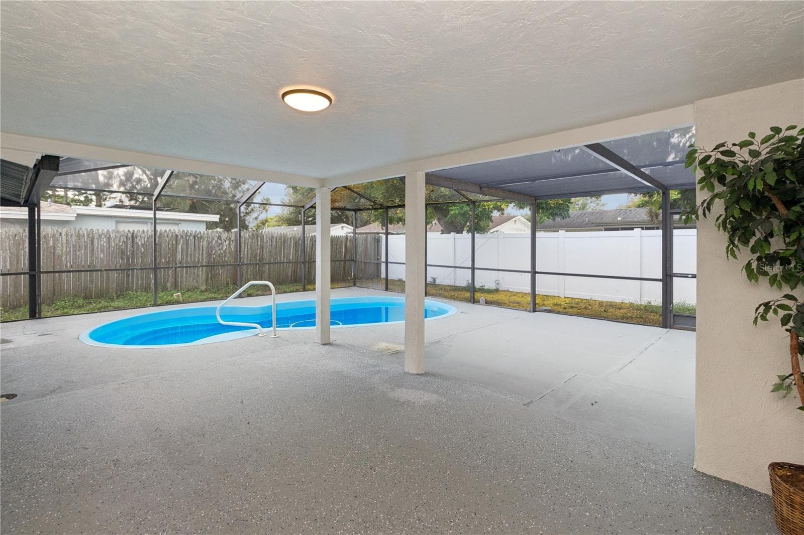 Single Family Residence at 8811 LIDO LN, PORT RICHEY, photo 26 of 31
