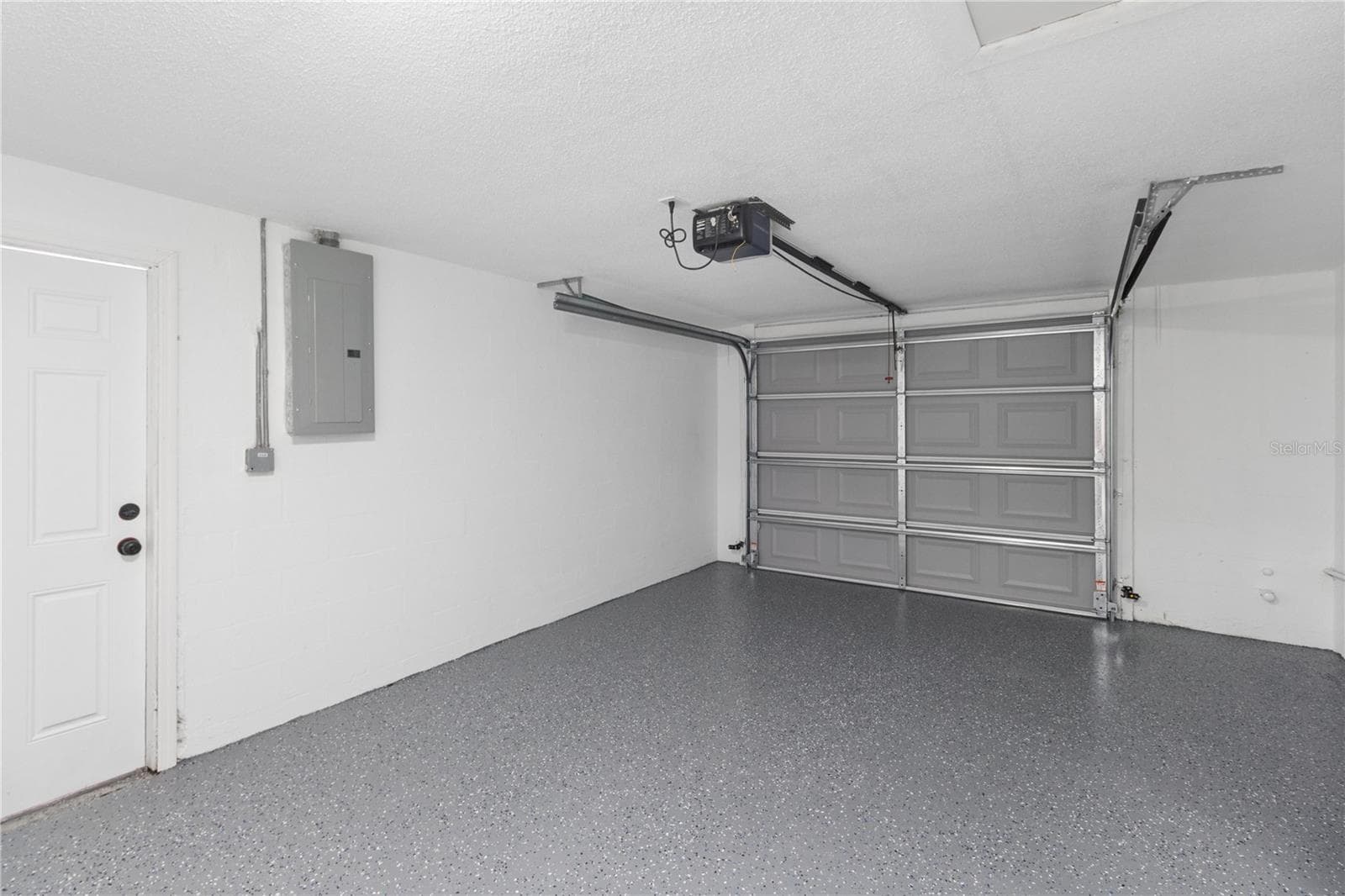 Single Family Residence at 8811 LIDO LN, PORT RICHEY, photo 28 of 31