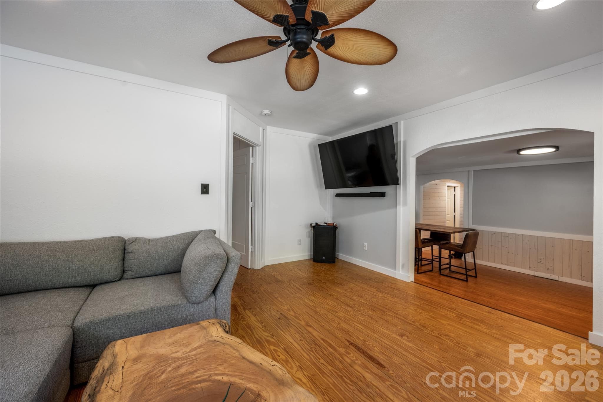 Single Family Residence at 89 Sayles Town Road, Fairview, photo 9 of 39