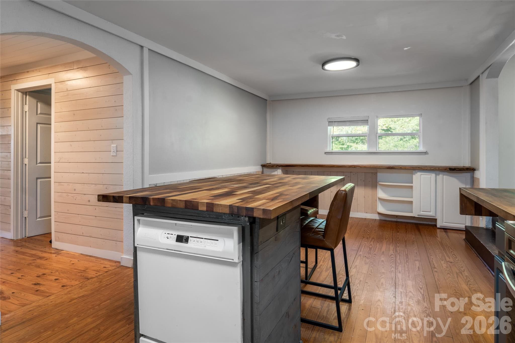 Single Family Residence at 89 Sayles Town Road, Fairview, photo 20 of 39