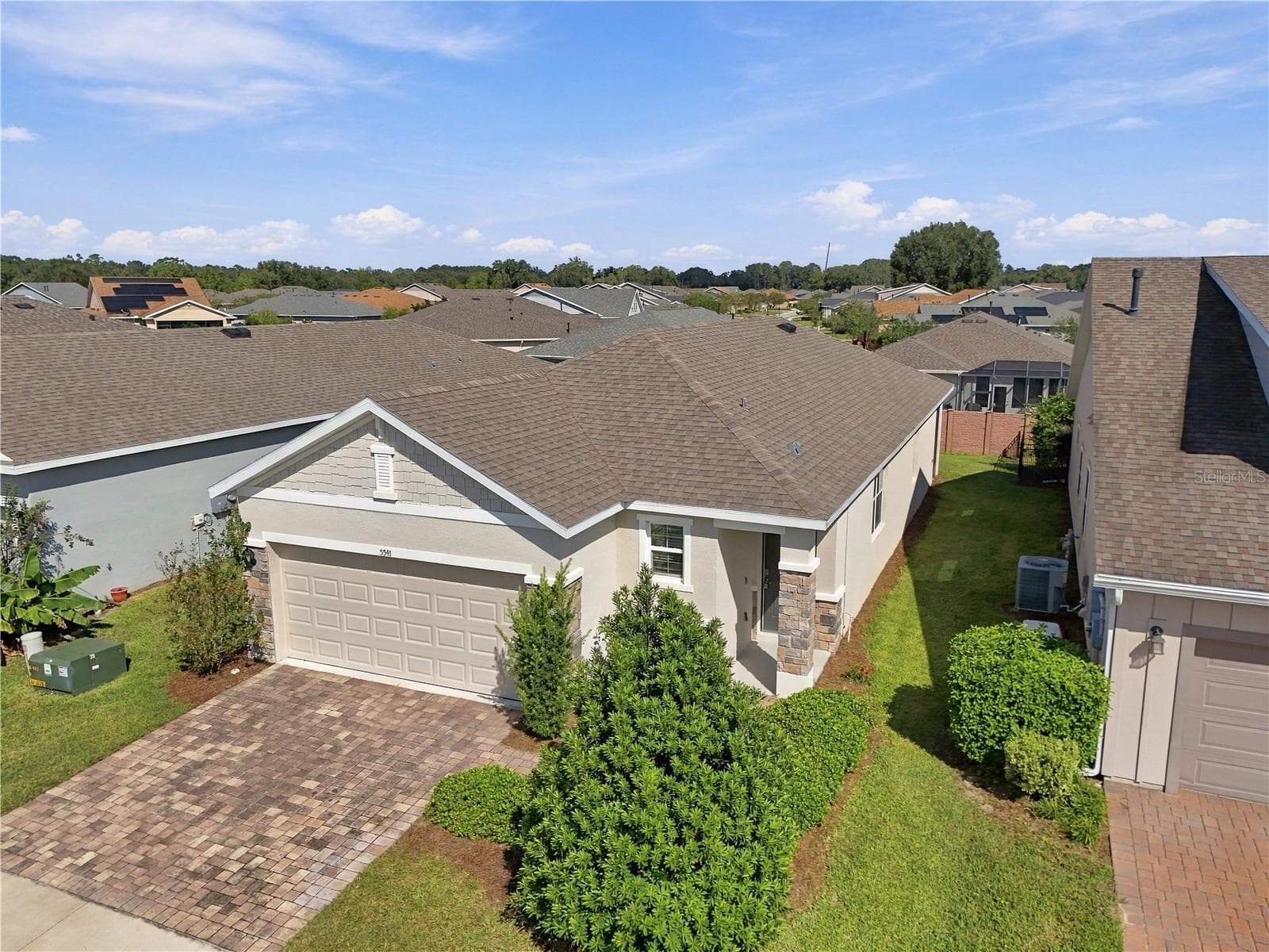 5541 NW 40TH LOOP