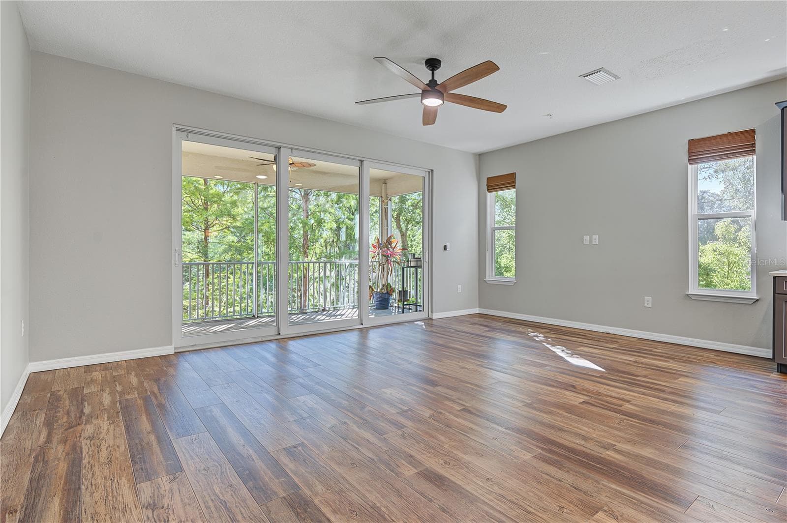 Townhouse at 849 CALLISTA CAY LOOP, TARPON SPRINGS, photo 8 of 75