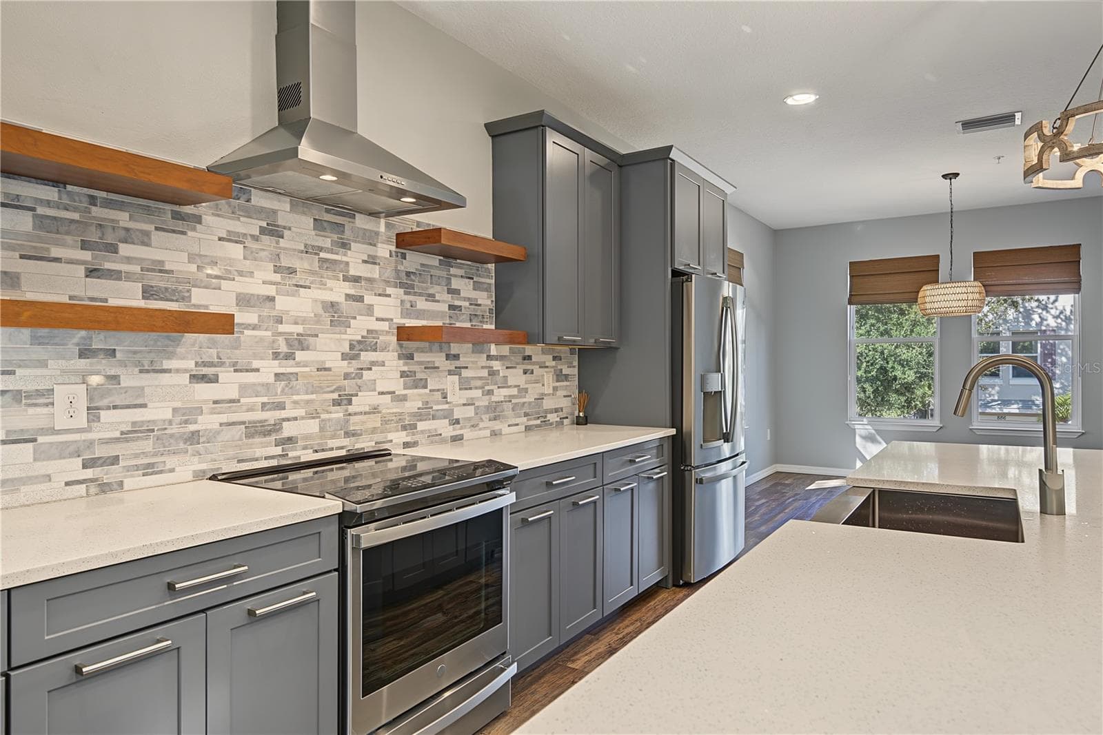 Townhouse at 849 CALLISTA CAY LOOP, TARPON SPRINGS, photo 15 of 75