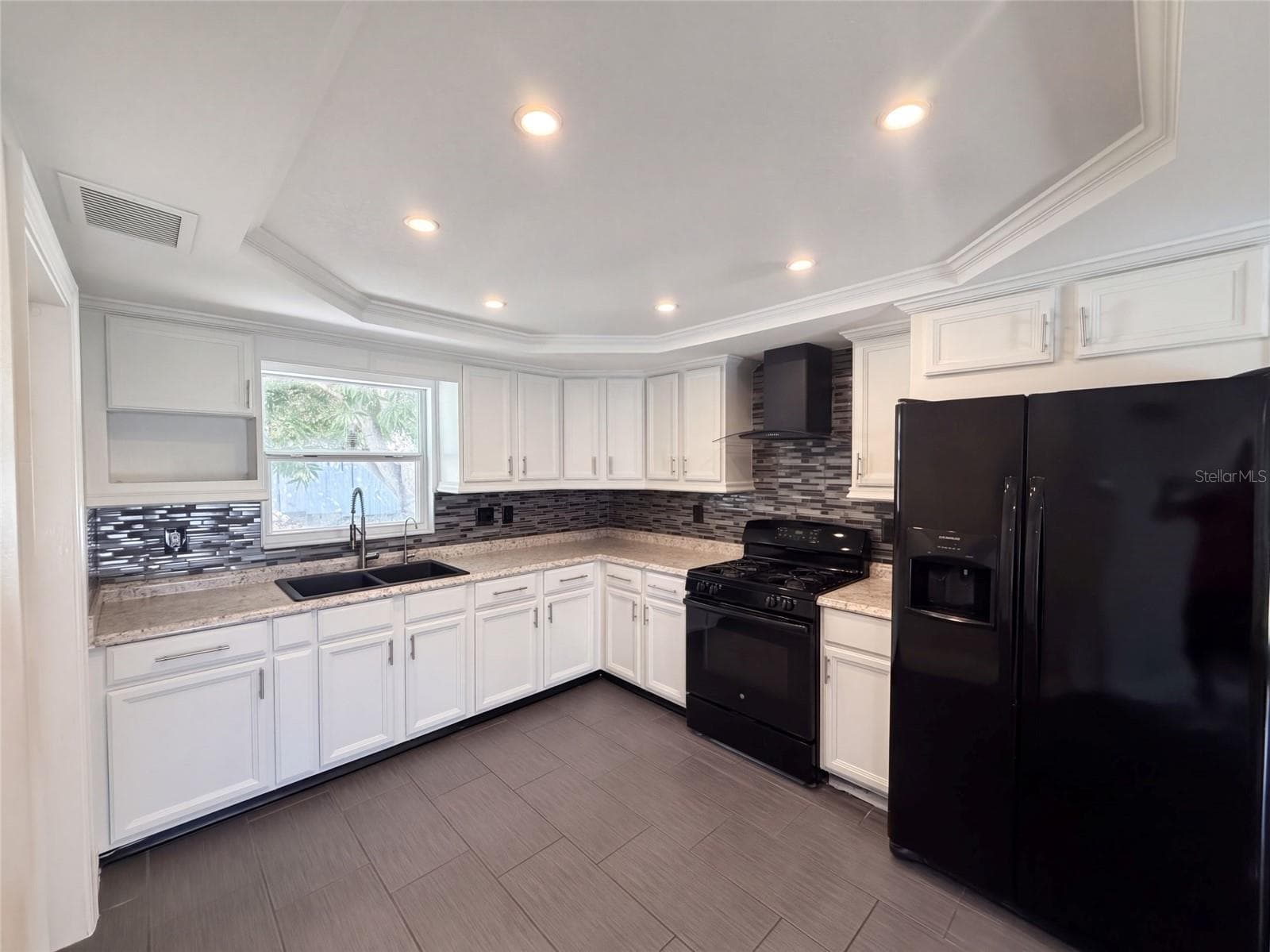 Single Family Residence at 645 10TH PL, SAFETY HARBOR, photo 12 of 21