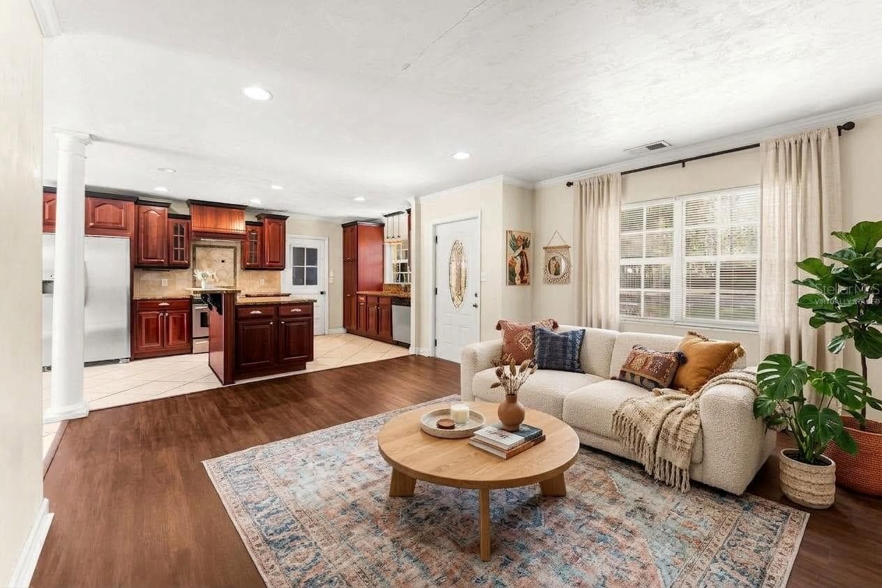 virtually staged - 3805 NW 50TH ST, GAINESVILLE