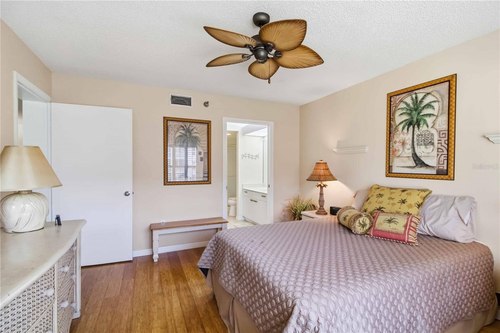 Condominium at 3950 IRONWOOD CIR #205, BRADENTON, photo 20 of 37