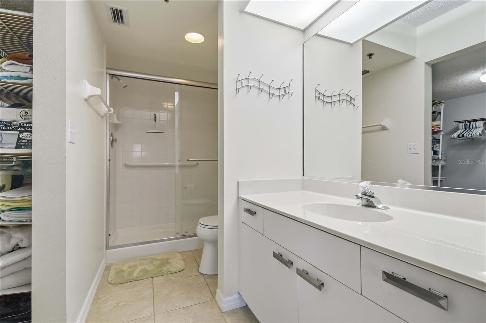 Condominium at 3950 IRONWOOD CIR #205, BRADENTON, photo 21 of 37