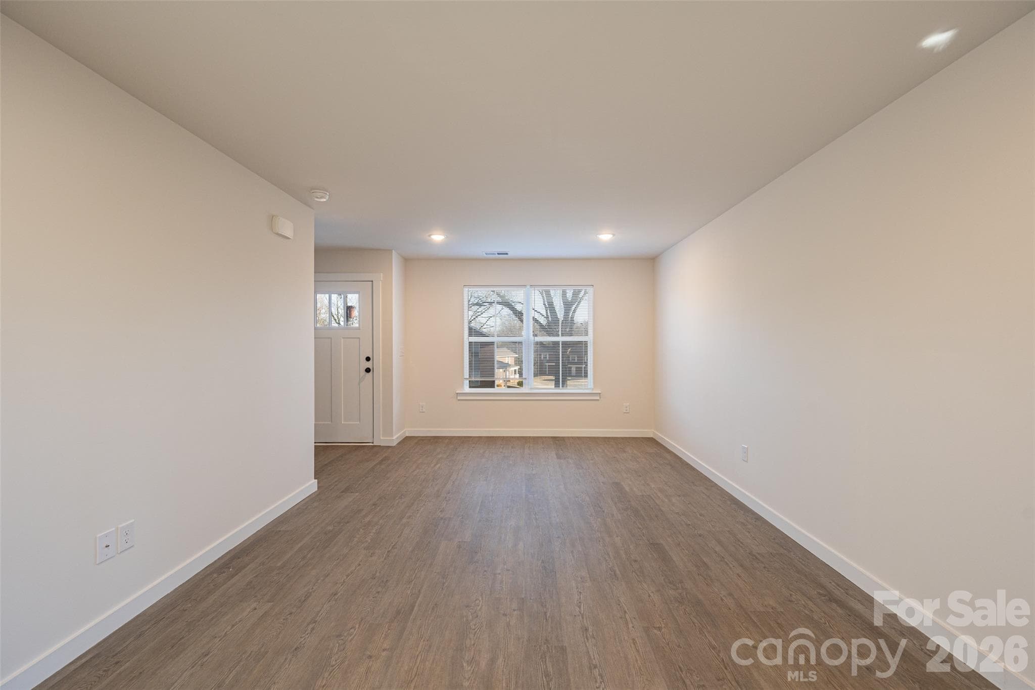 Duplex at 415-417 4th Street SW, Hickory, photo 5 of 14