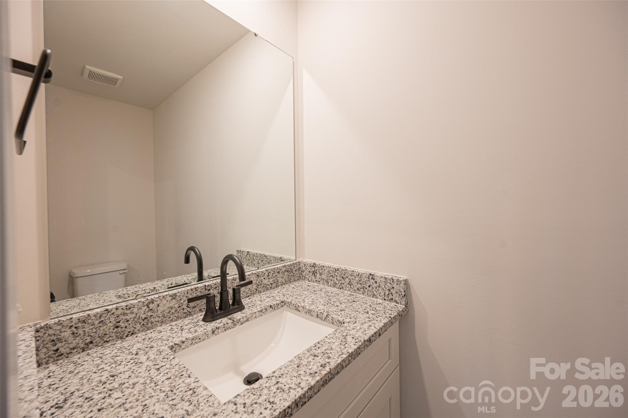Duplex at 415-417 4th Street SW, Hickory, photo 9 of 14