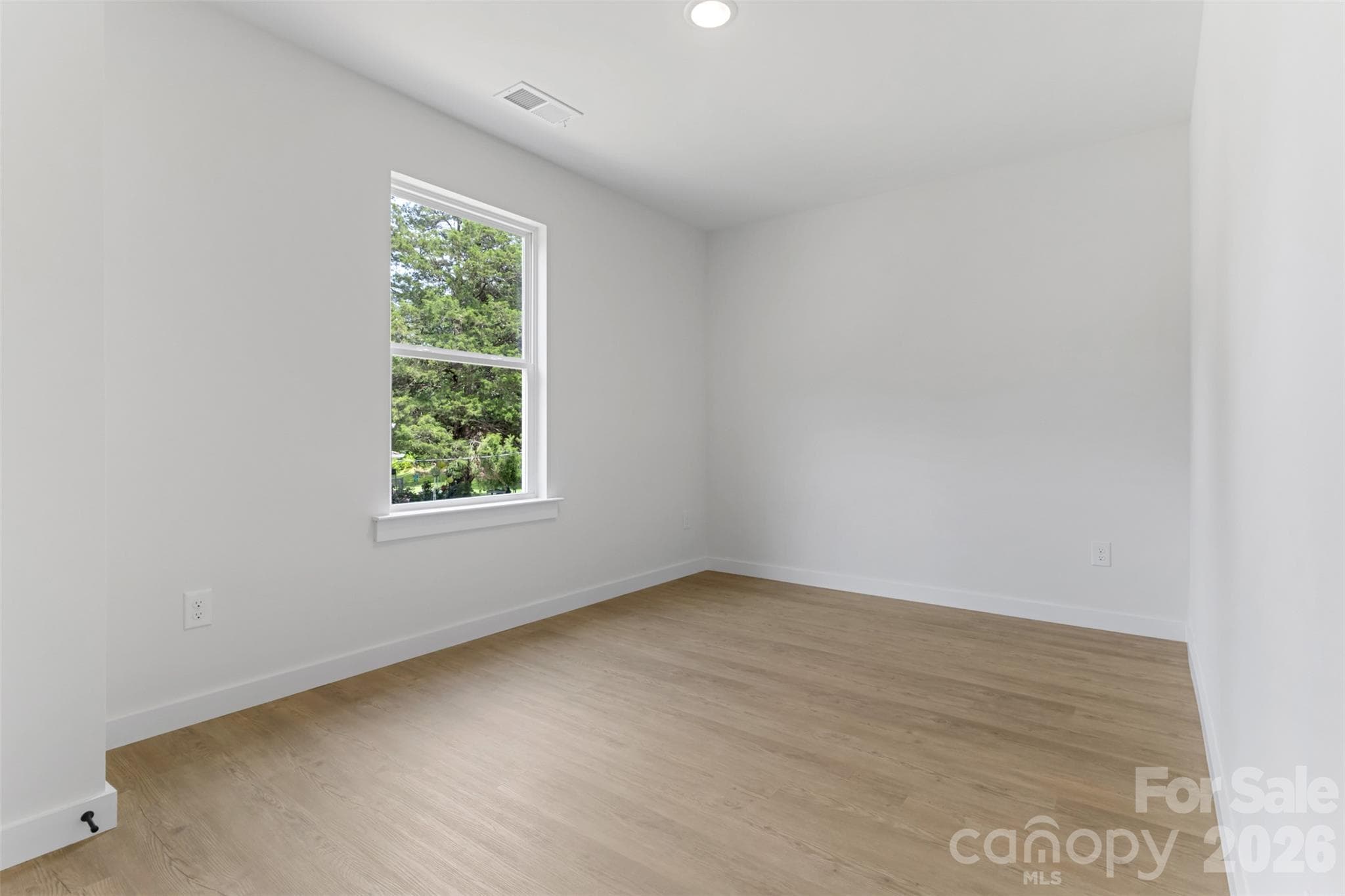 Duplex at 415-417 4th Street SW, Hickory, photo 11 of 14
