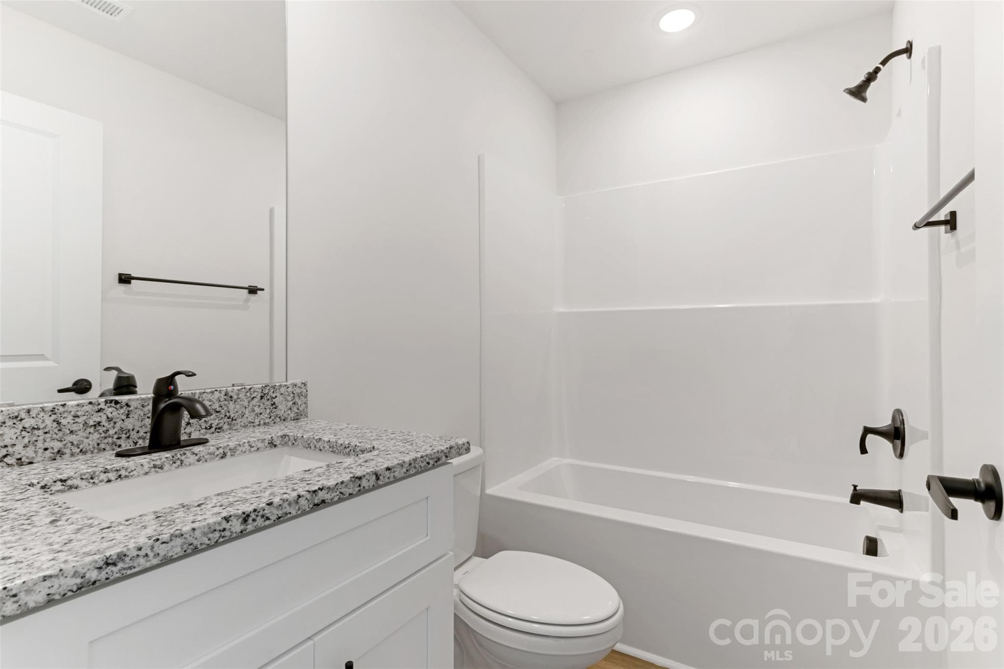 Duplex at 415-417 4th Street SW, Hickory, photo 12 of 14