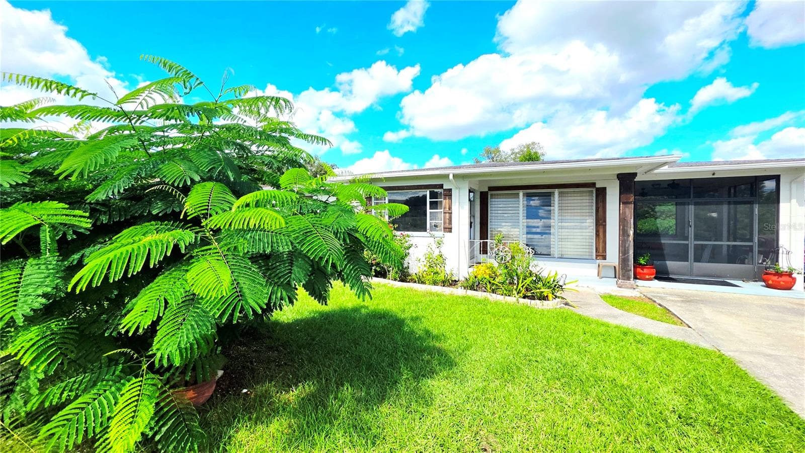 Single Family Residence at 213 W CRAWFORD ST, LAKELAND, photo 11 of 87
