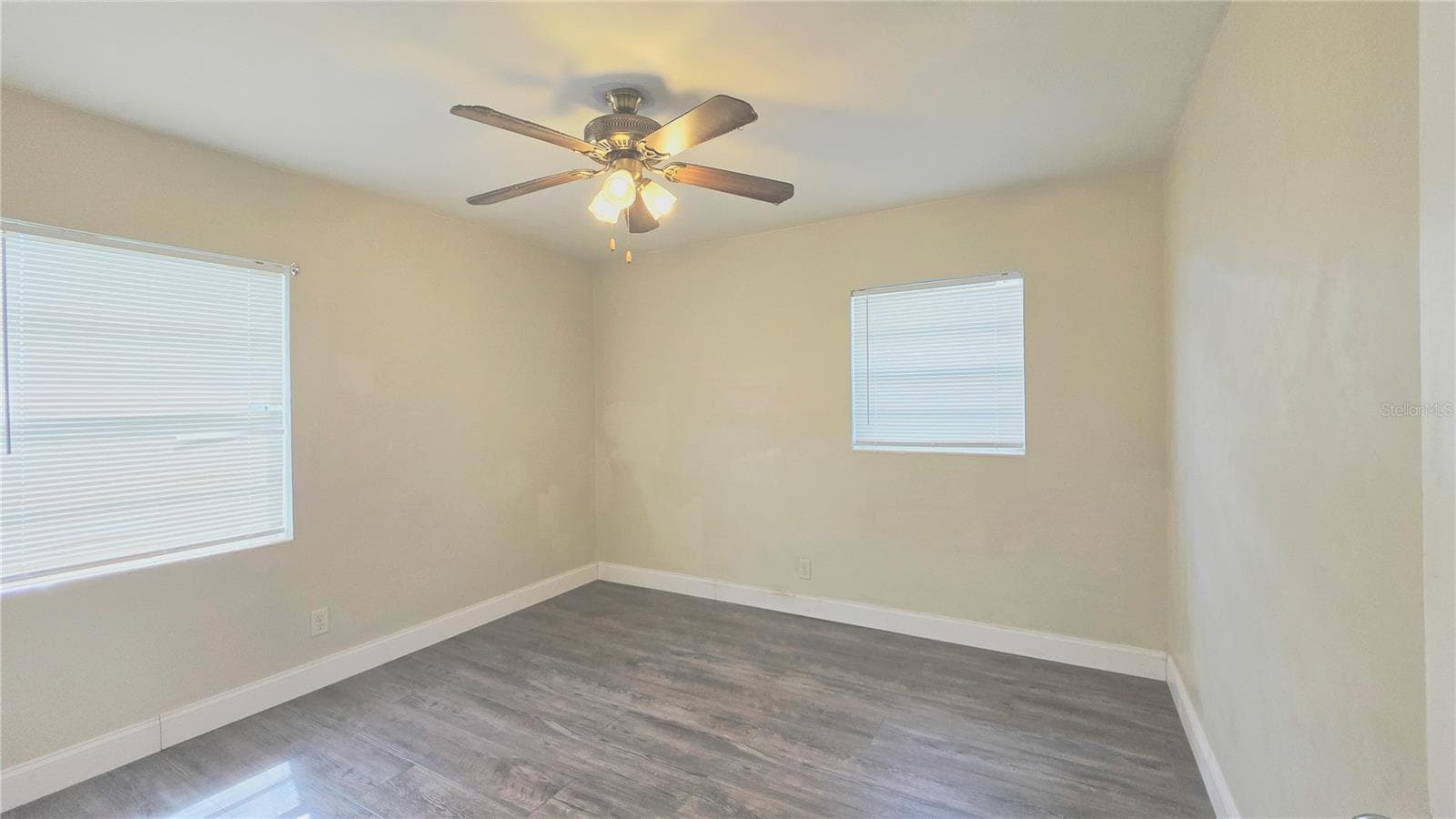 Single Family Residence at 213 W CRAWFORD ST, LAKELAND, photo 64 of 87