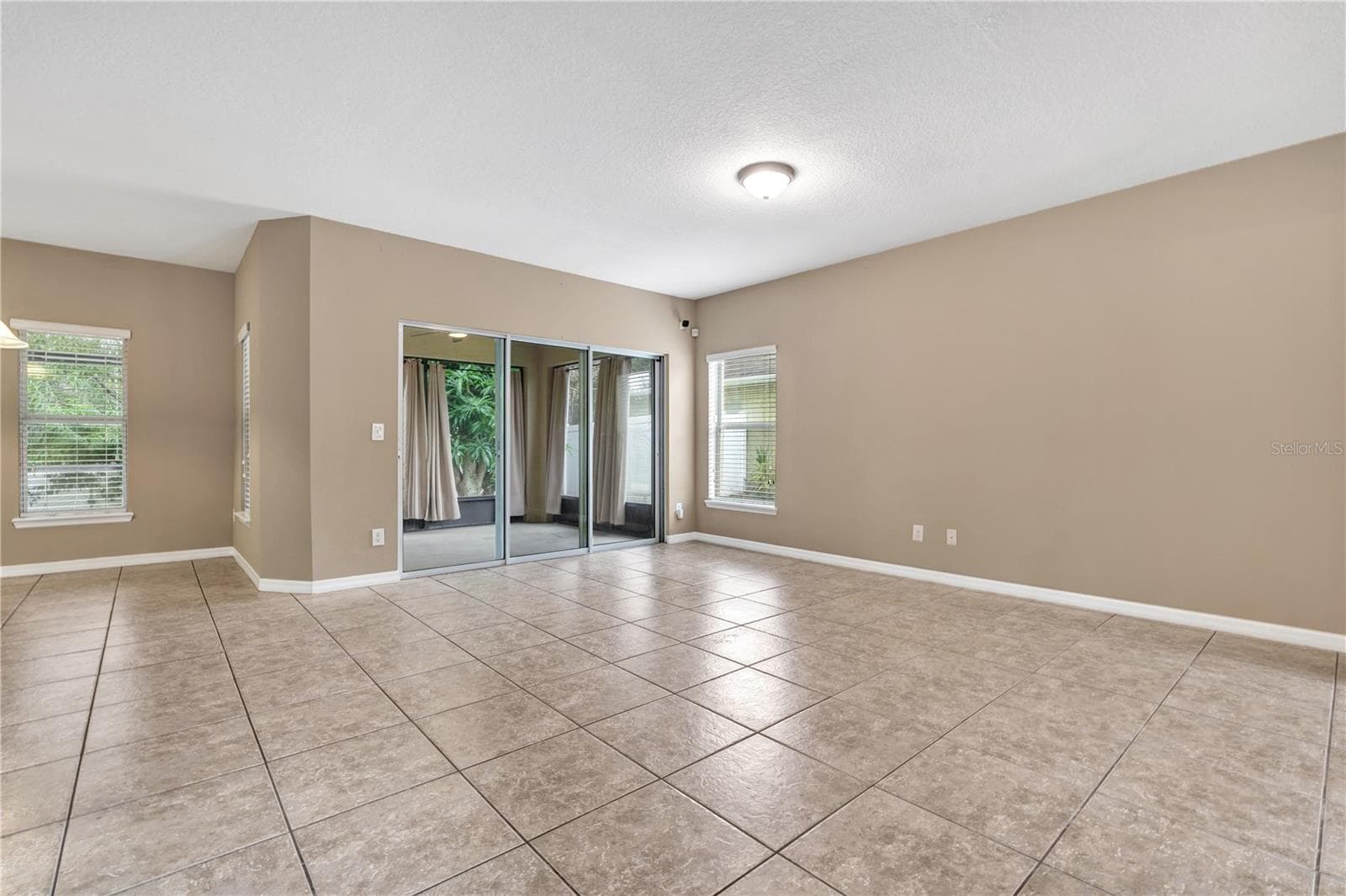 Single Family Residence at 470 JEFFREY JAMES WAY, APOPKA, photo 6 of 52