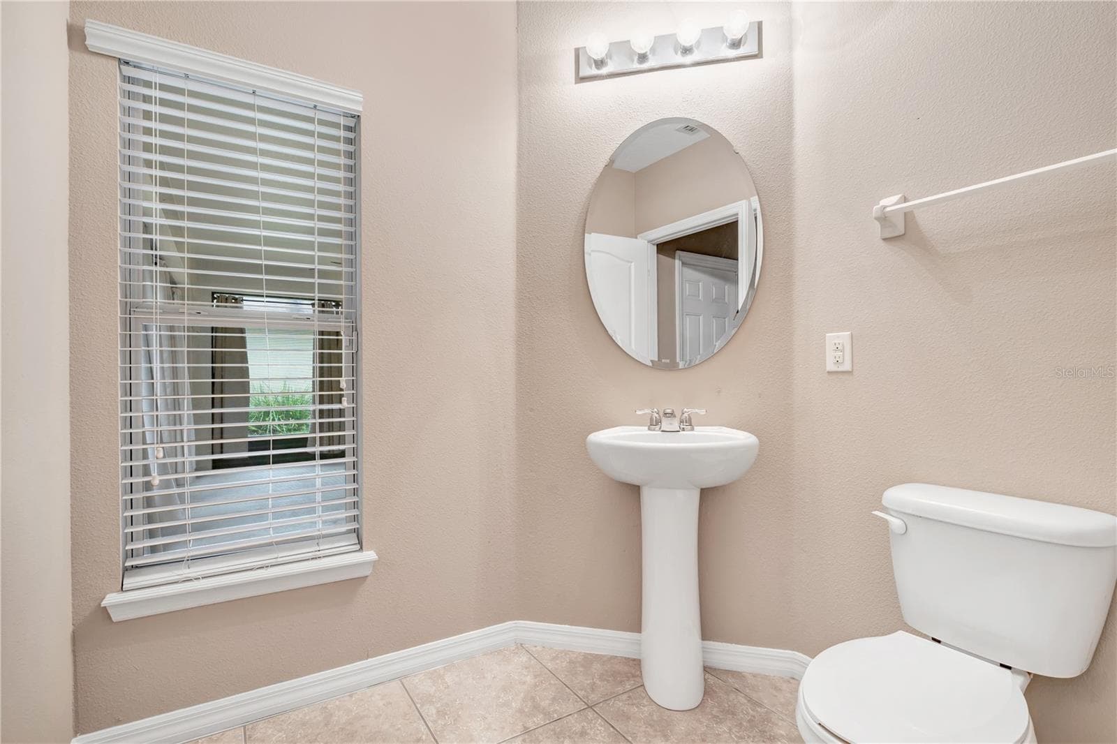 Single Family Residence at 470 JEFFREY JAMES WAY, APOPKA, photo 19 of 52