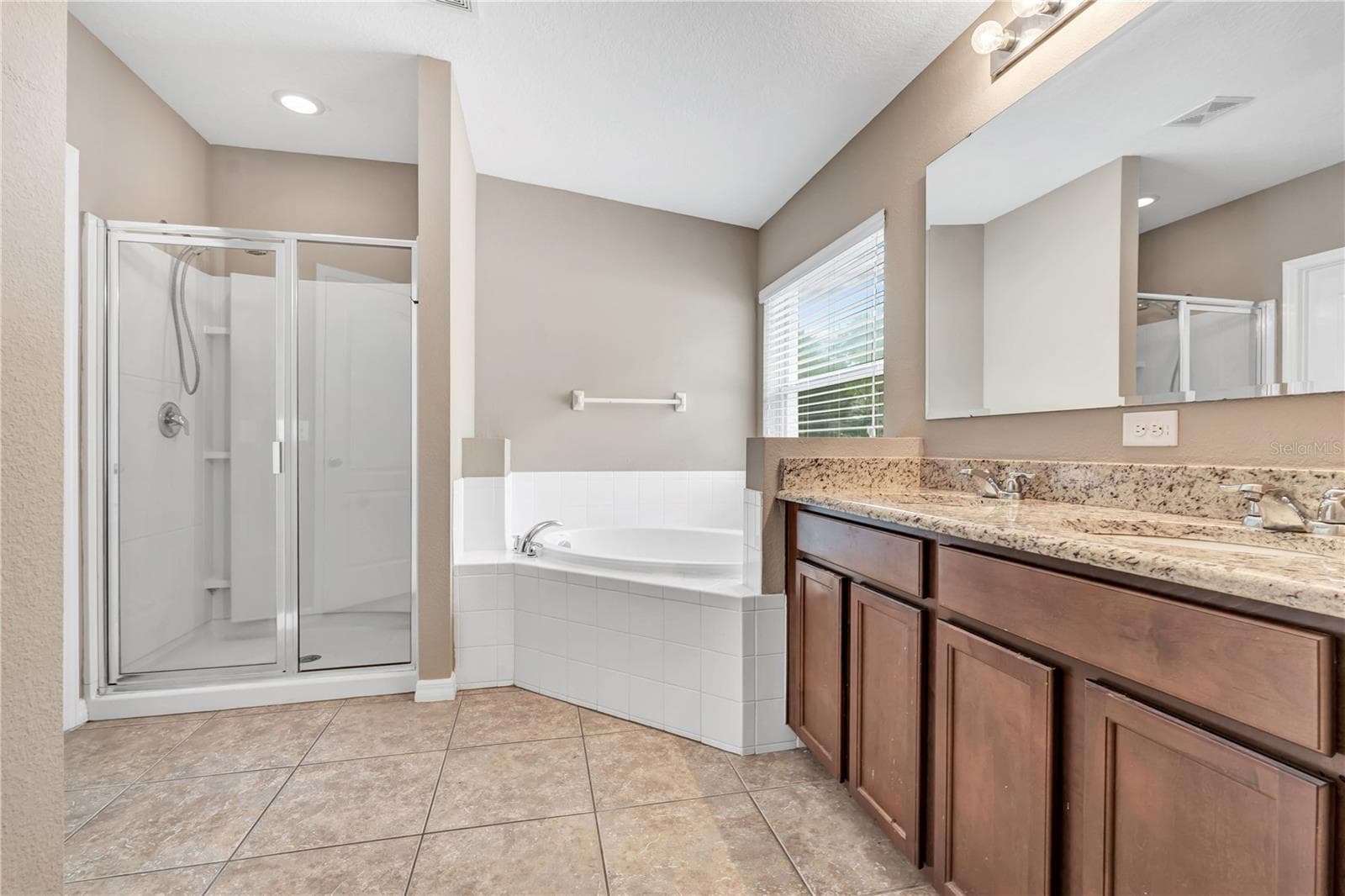Single Family Residence at 470 JEFFREY JAMES WAY, APOPKA, photo 26 of 52