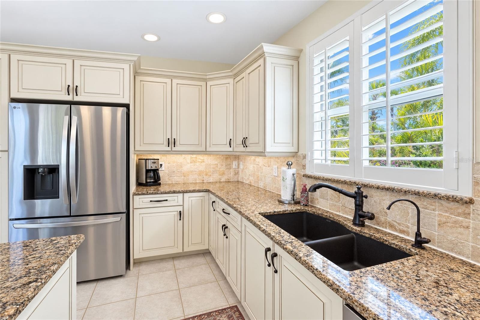 Condominium at 197 TARPON COVE BLVD #611, PUNTA GORDA, photo 37 of 75