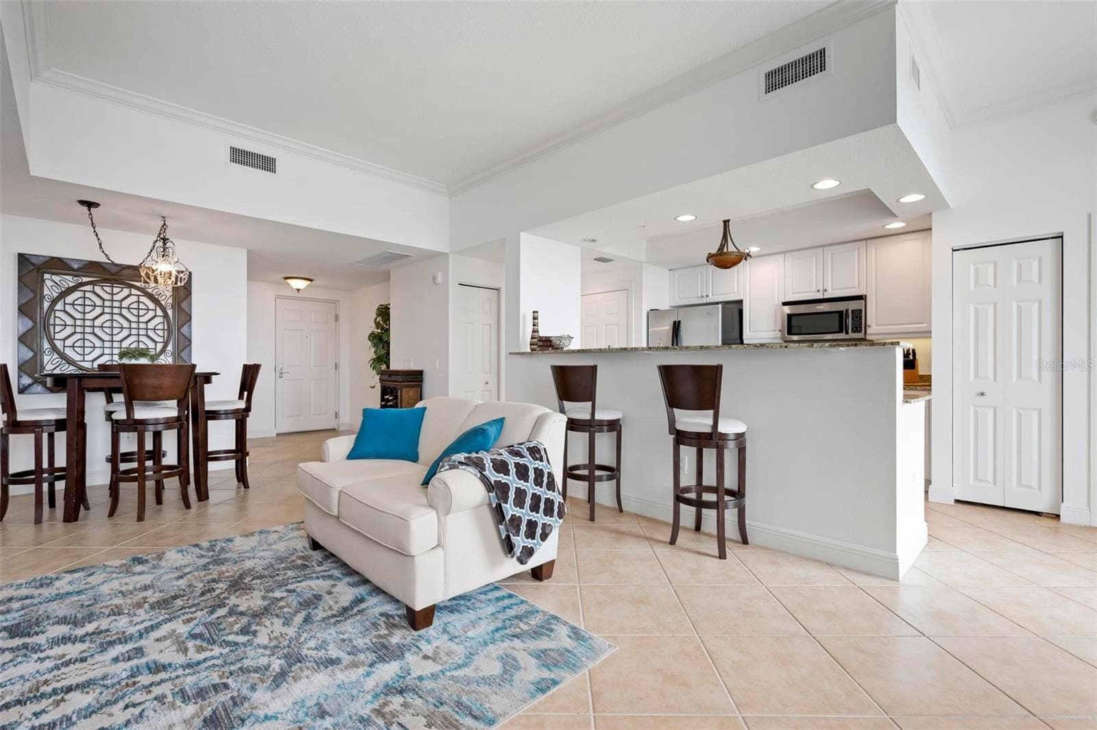 Open floor plan - 800 N TAMIAMI TRL #1504, SARASOTA