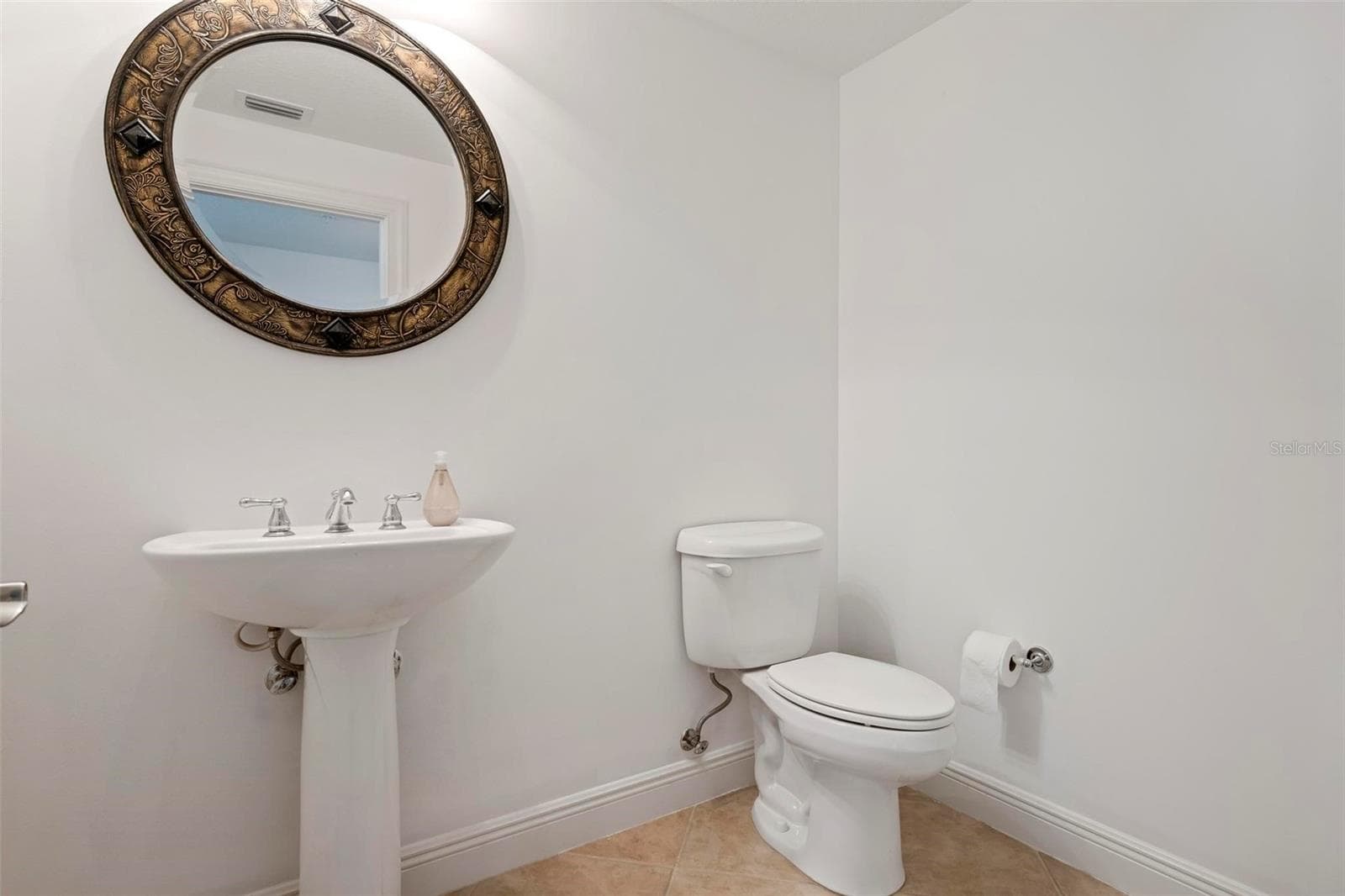 Half Bath - 800 N TAMIAMI TRL #1504, SARASOTA