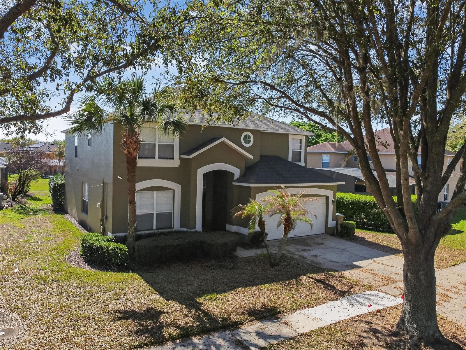 Single Family Residence at 2605 EMERALD ISLAND BLVD, KISSIMMEE, photo 2 of 56