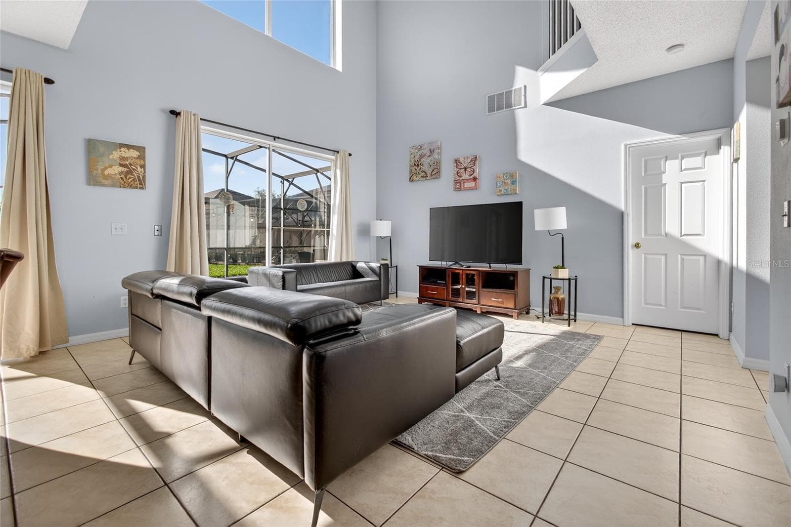 Single Family Residence at 2605 EMERALD ISLAND BLVD, KISSIMMEE, photo 28 of 56